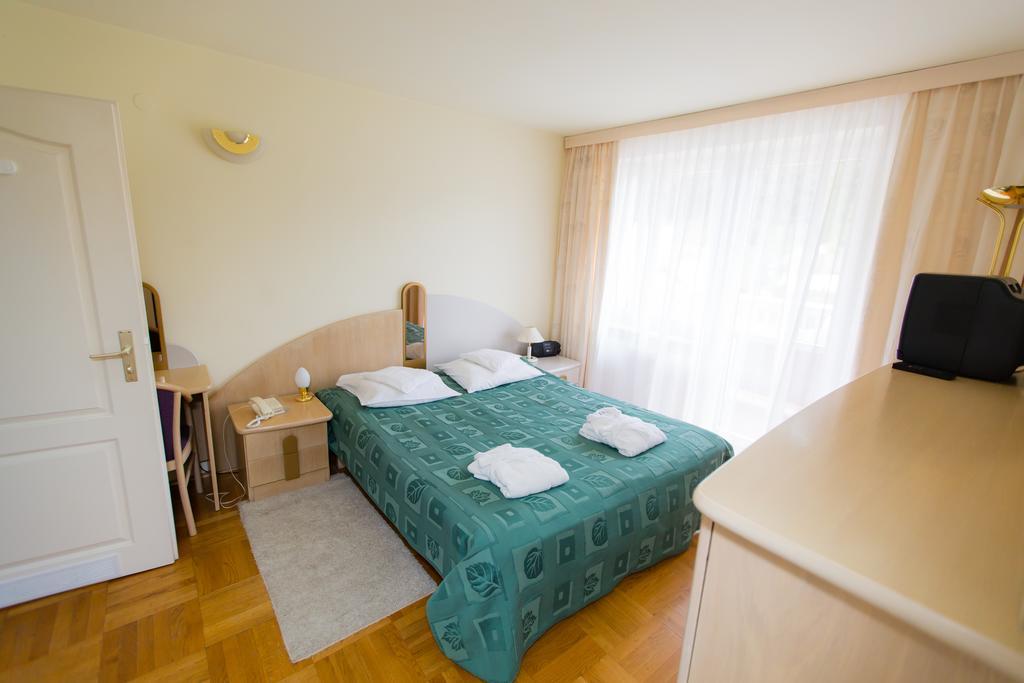 Geovita Krynica-Zdroj Bagian luar foto